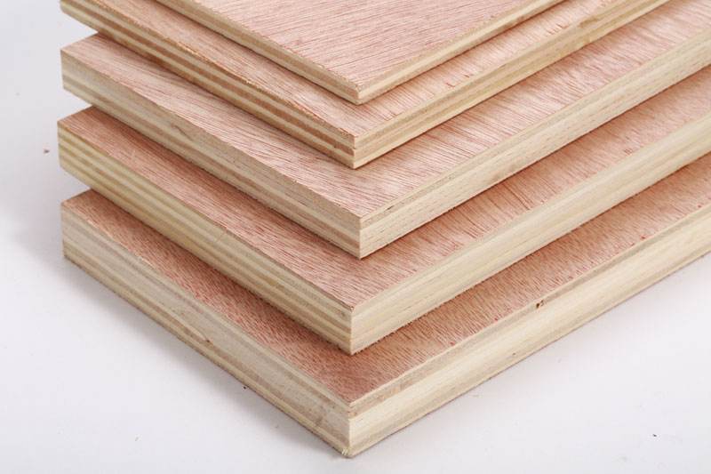 松木生态板好还是杨木生态板好